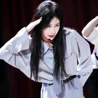 Viên nhất kỳ(bạn cô)