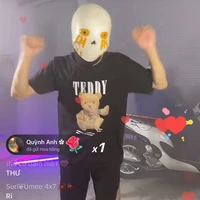 707