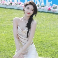 Lam Uyển Ngưng_nu9
