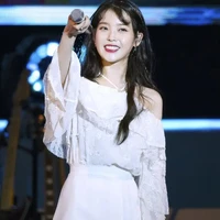 Lee Ji-eun IU ( từ umma sau này thàh vk)