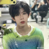 Vương Hạo(hắn)