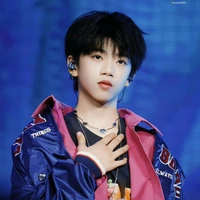 Trương Hàm Thuỵ