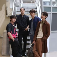 F4