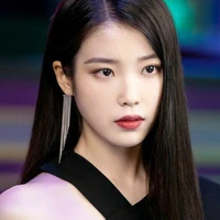 Lee IU