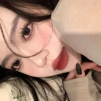 Nguyễn Cát Hồng Anh (Rona) _ronaroes.bw
