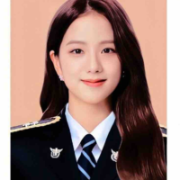 Kim Jisoo “Cô”