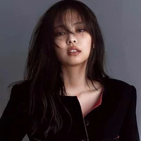 Kim Jennie (Em)