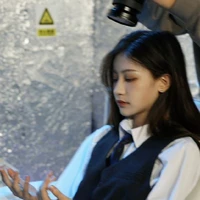Viên Nhất Kỳ-Hắn