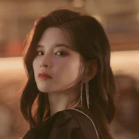 Lin SiYi-Y