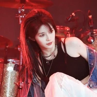 Xu ChuWen-Từ Xuẩn