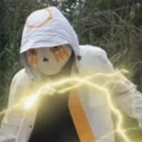 707