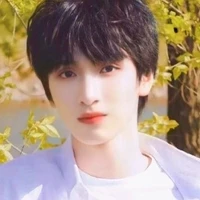 Nghiêm Hạo Tường (lúc nhỏ)