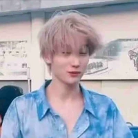 Kon nhỏ t/g hướng ko hề nội😃