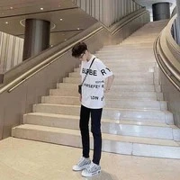 Bố của Tân và Tú