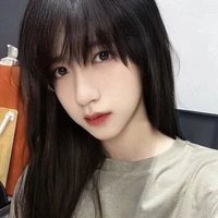 Con tác giả khác người