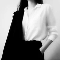 Yumi (trưởng phòng)