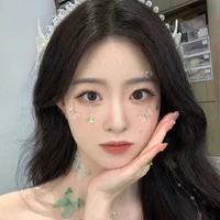 Niên Quỳnh My