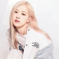 Park Chaeyoung -Cô-