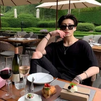 Jeon Jungkook- cậu