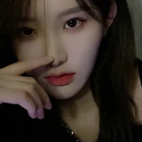 Châu Thi Vũ [ Chị ]