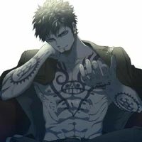 Trafalgar Law ( hắn)