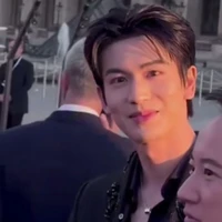 Cung tuấn mỹ (ba của các anh)