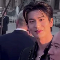 Cung tuấn mỹ (ba của các anh)
