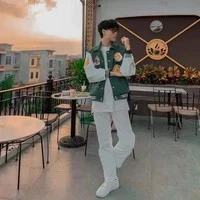 Bố của Thảng và ThVy
