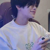 Yến Trạch ( lúc trẻ )