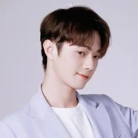 Hứa Khải(papa bé và em)