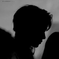 Leo ↬ Sư Dĩ • Christian Louboutin