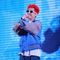 Hoàng Đức Duy ( Captain)