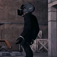 Large Camera Man (D-680)