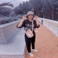 Ngô Thảo Nguyên {Cô giáo viên Vật Lý}