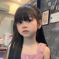 Hạ Huyện Anh Hoài _còn nhỏ