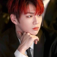 Kang Daniel(mẹ 3 nàng)