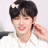 Tống á hiên(cậu)