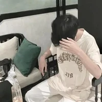 Chí Nhân Anh họ của Khang