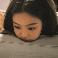 Jennie Kim - [Em]