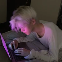 ( ty )Hàn Quốc Duy