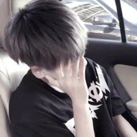 Duật Kiên_10 tuổi
