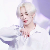 Yoon Jeonghan