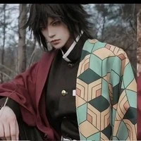 Top của Giyuu- Yui,mui