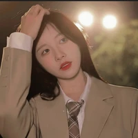 Lâm Hạ Vy - Bạn Nàng