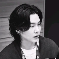 Min Yoongi - [hắn]