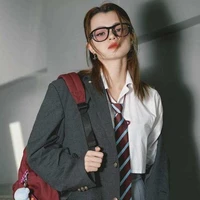 Becky Armstrong (nàng)