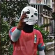 Cyan sans