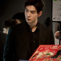 trần tinh húc[ anh/chàng ]