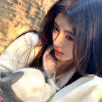 Cúc Tuyết Ngọc_Au