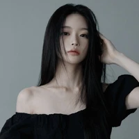 Hoàng Bách Nguyệt